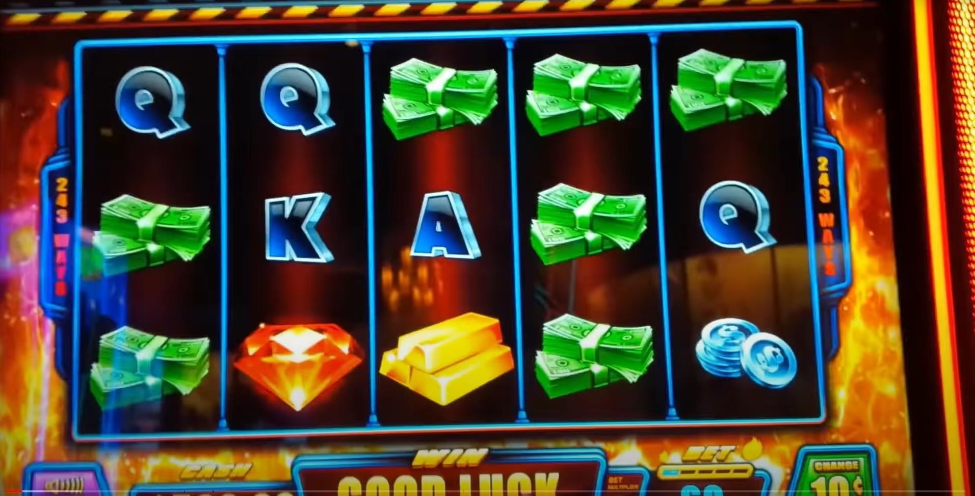 Cashnado Slot Machine by