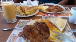 Denny's Cafe Picture