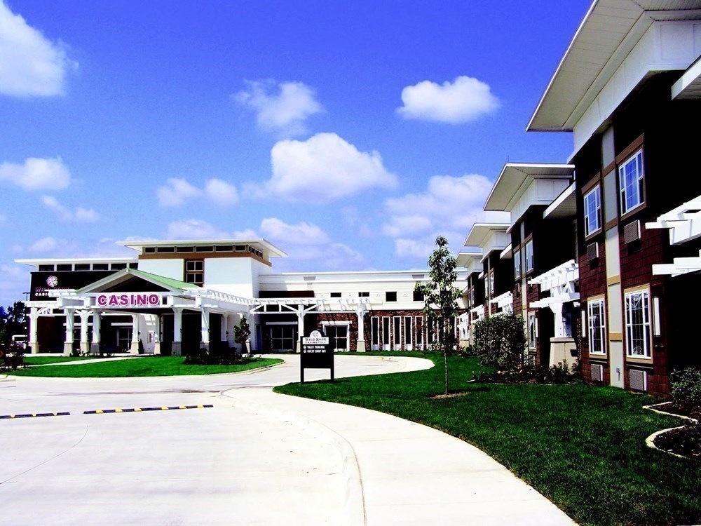 VIP Casino Host for Comps at Wild Rose Casino and Resort, Iowa