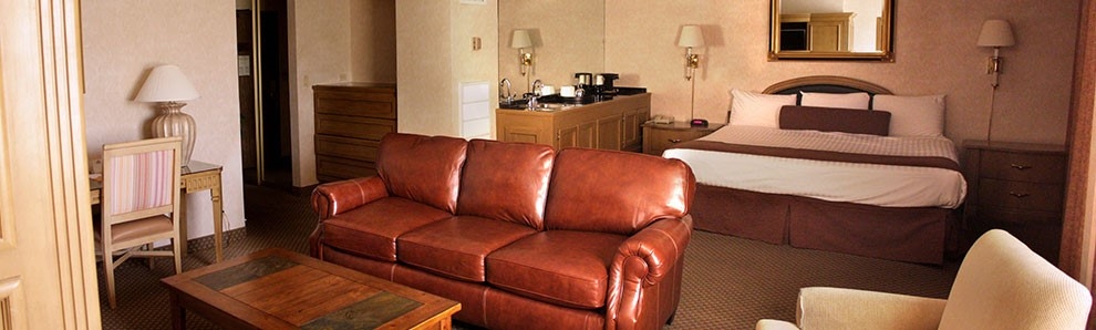 Petite Deluxe Suite