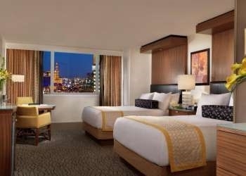 Resort Room Room At The Mirage