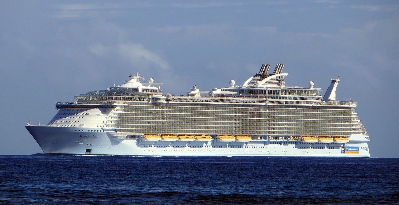 7 NIGHT WESTERN CARIBBEAN CRUISE Sailing Allure of the Seas 3/26/2023